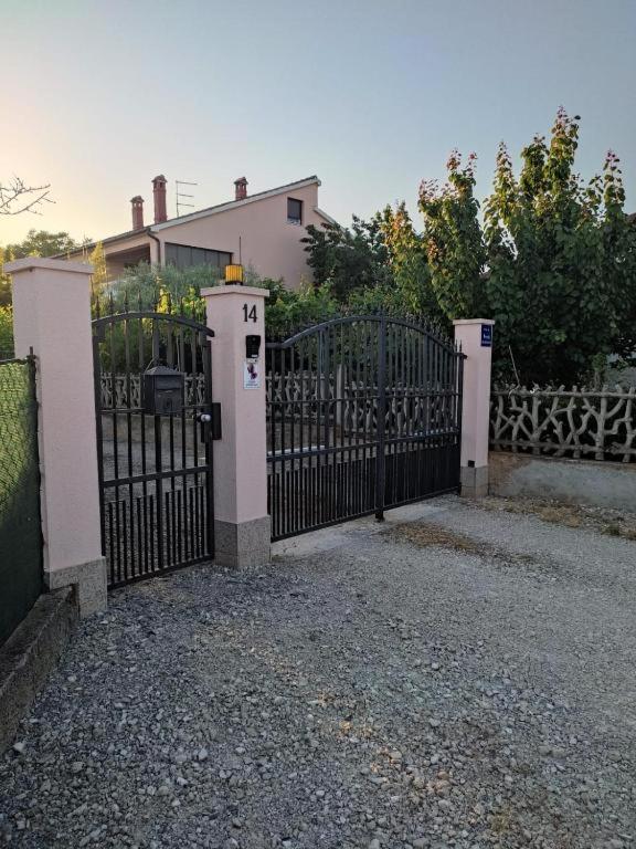 Casa Da Billy Apartment Пула Екстериор снимка